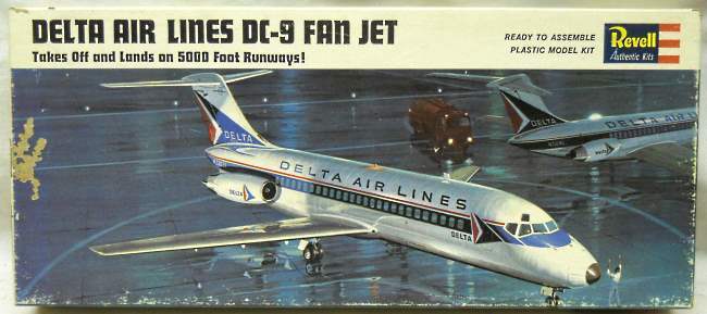 Revell 1/120 Douglas DC-9 Delta Airlines, H247-100 plastic model kit